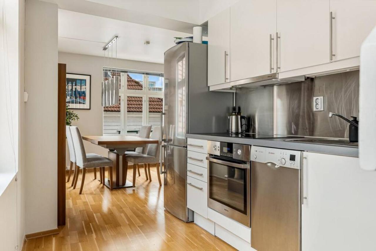 Apartment Dinbnb I Historical Two-floor With Rooftop Panorama I 1645 Heritage
